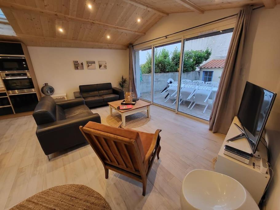Maison Proche Plages, Port Et Tous Commerces Holiday home *